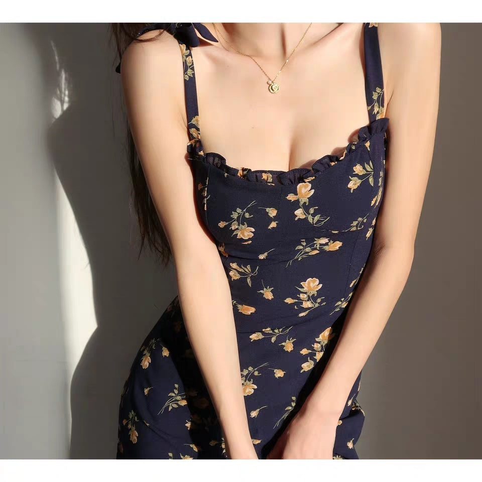 French Girl Retro Pastoral Small Floral Suspenders Slim Dress
