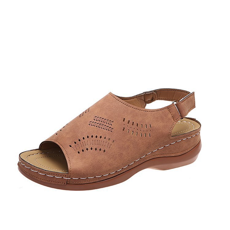 Hollow Back Buckle Fish Mouth Vintage Casual Shoes