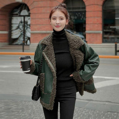 Women's Pure Lamb Wool Solid Color Coat With Fur