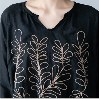 Plus Size Women Fat Sister Looks Thin