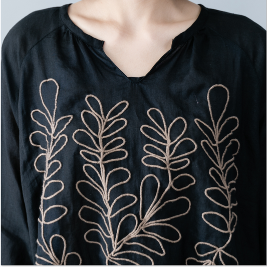 Plus Size Women Fat Sister Looks Thin