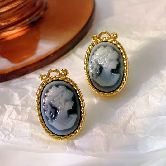 Vintage Fried Dough Twist Relief Oval Earrings