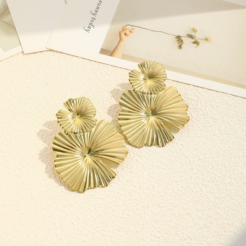 Fashionable Metal Sequin Large Earrings For Women's Personalized Flowers