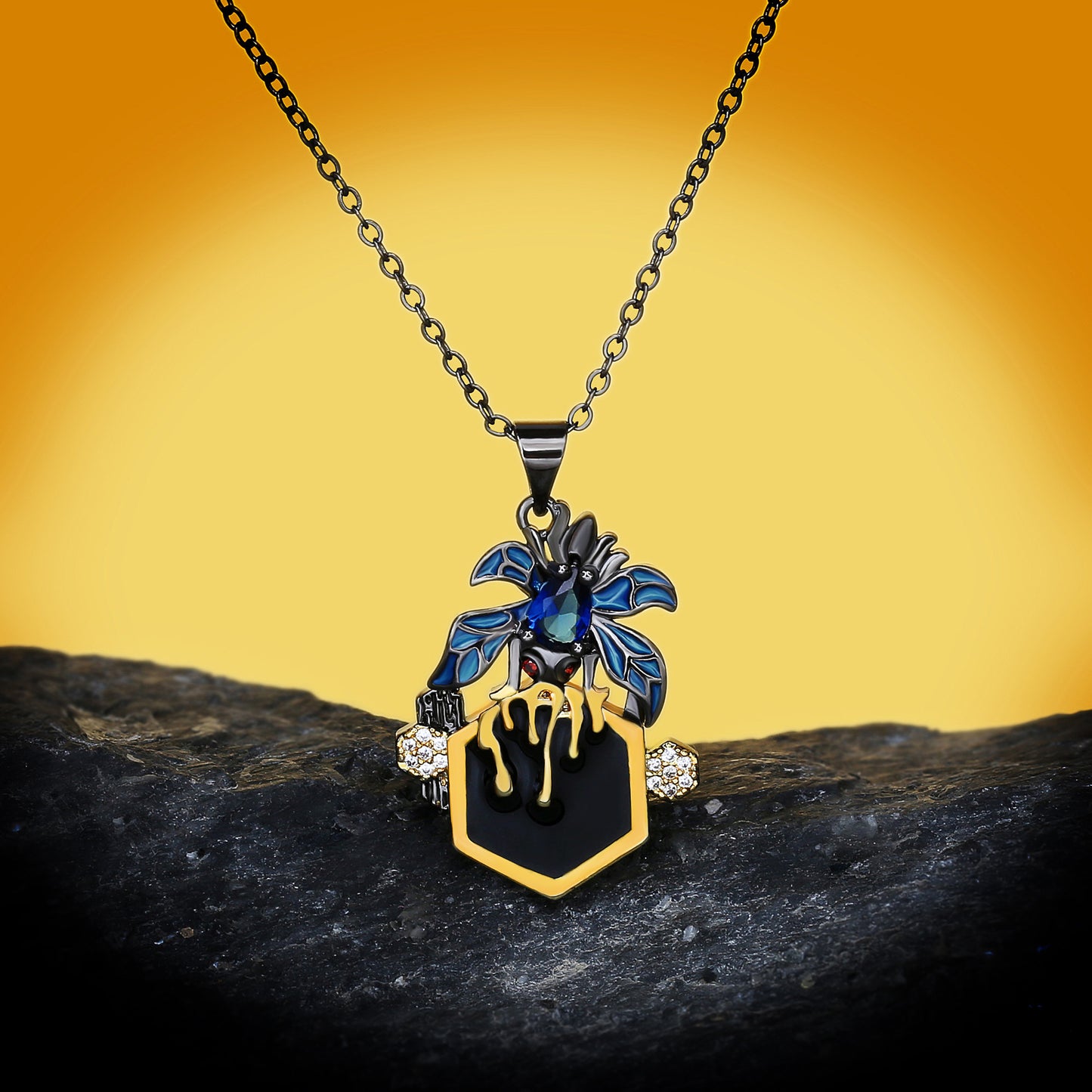 Personalized Retro Short Black And Gold Two-tone Necklace