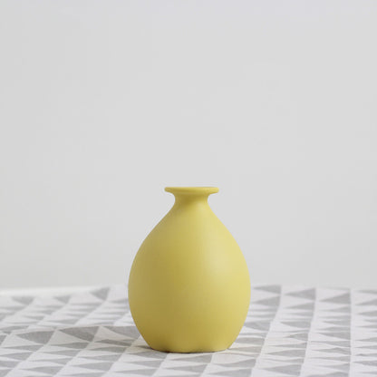 Creative Dry Vase Nordic Decoration Living Room Flower Arrangement Ceramic Small Vase Simple Modern Small Home Decoration