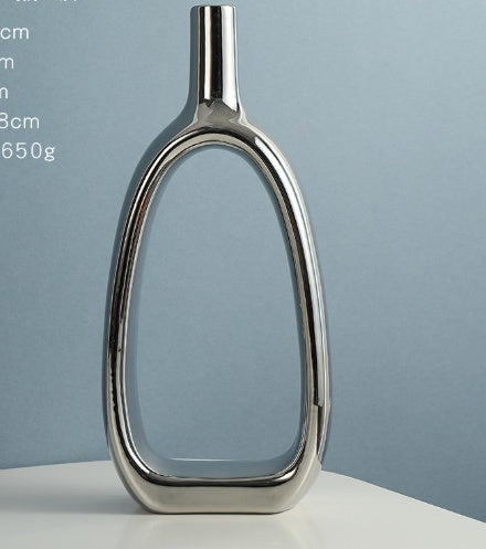 Nordic Style Heart Hollow Out Electroplated Ceramic Vase Decoration