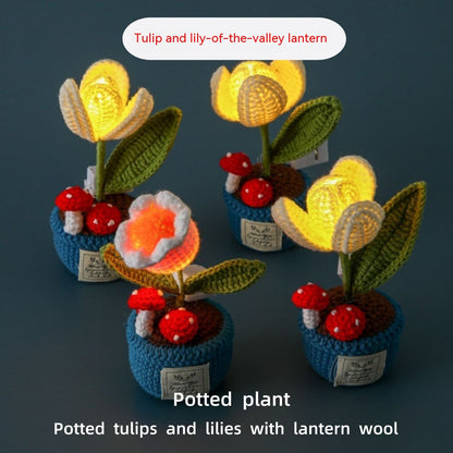 Tulip Small Night Lamp Woven Wool Potted Plant
