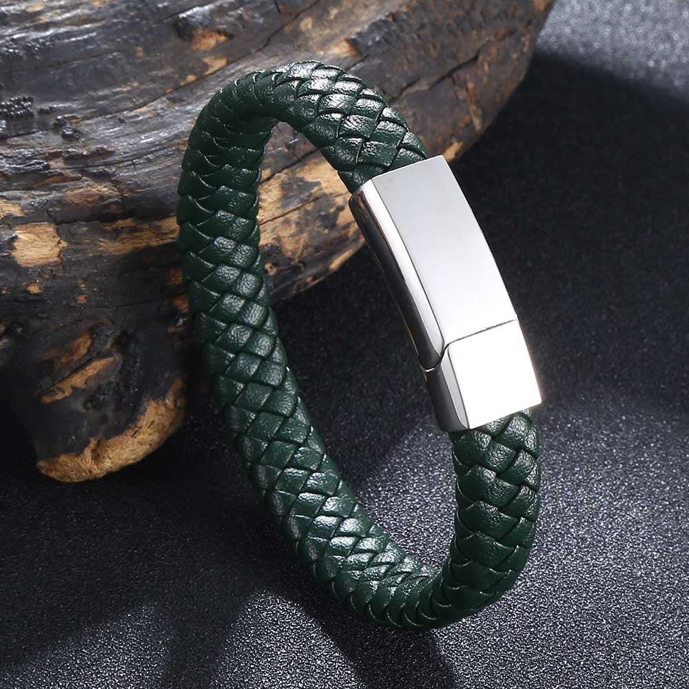 Men's And Women's Simple Casual Engraved Leather Bracelet