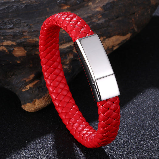 Men's And Women's Simple Casual Engraved Leather Bracelet