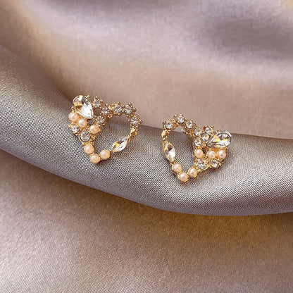 Personalized Simple High-end Earrings Sweet Heart-shaped Earrings