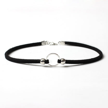 Clavicle Chain Black Wide Edge Covers Neck