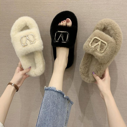 Leisure Plus Size Plush Slippers With Metal Decoration