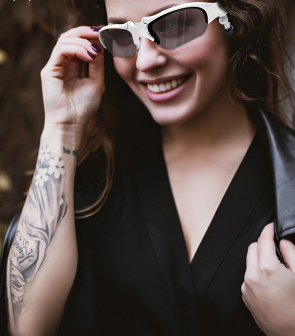 Black Music Stereo Bluetooth Glasses with Phone Wireless Earphones With Anti UV400 Polarizing Lens features