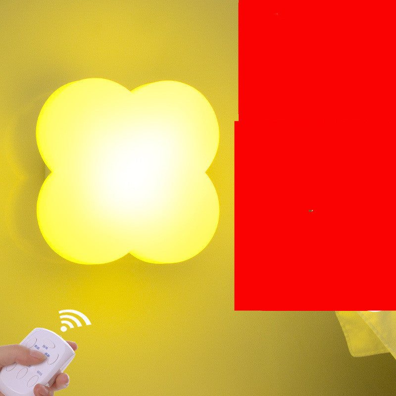 Newborn Baby Feeding Induction Lamp In Children's Confinement Bedroom