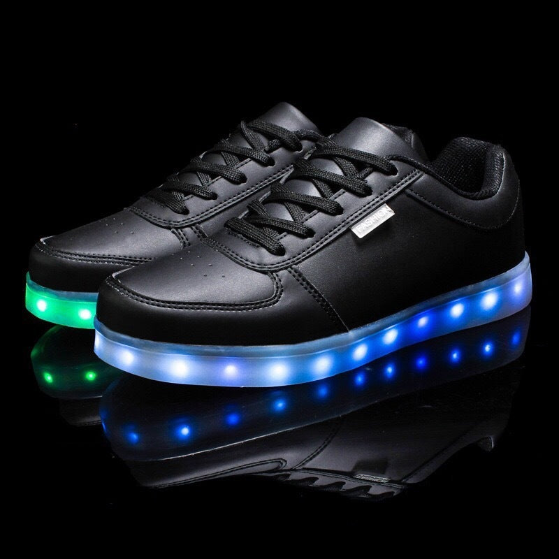 Fashion LED Light Men And Women Student Board Shoes USB Charging Luminous