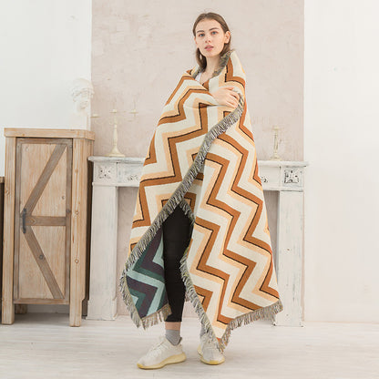 Geometric Double-sided Knitted Sofa Blanket